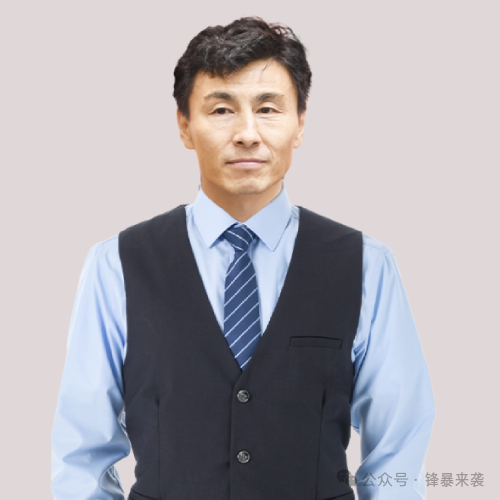鲁能中场国,脚激战,彰显实力,香港赛马场,赛程安排,赛果查询,马匹资料,赛事动态